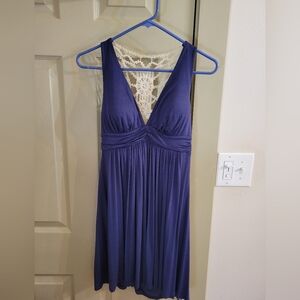 Dress woth crochet back